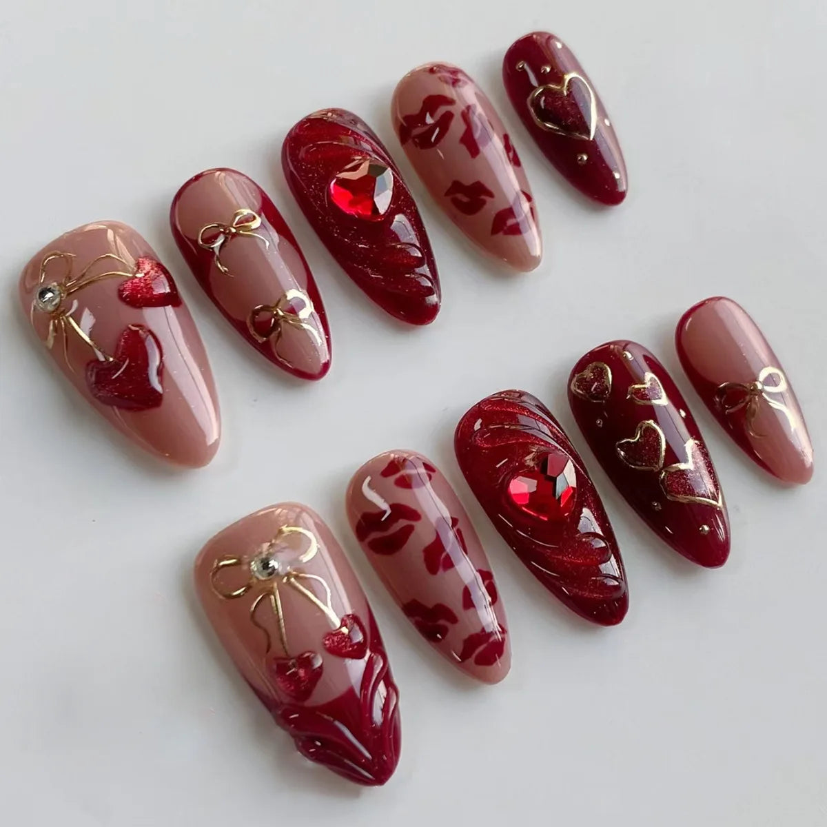 24 pièces ongles en 3D - couleurs multiples
