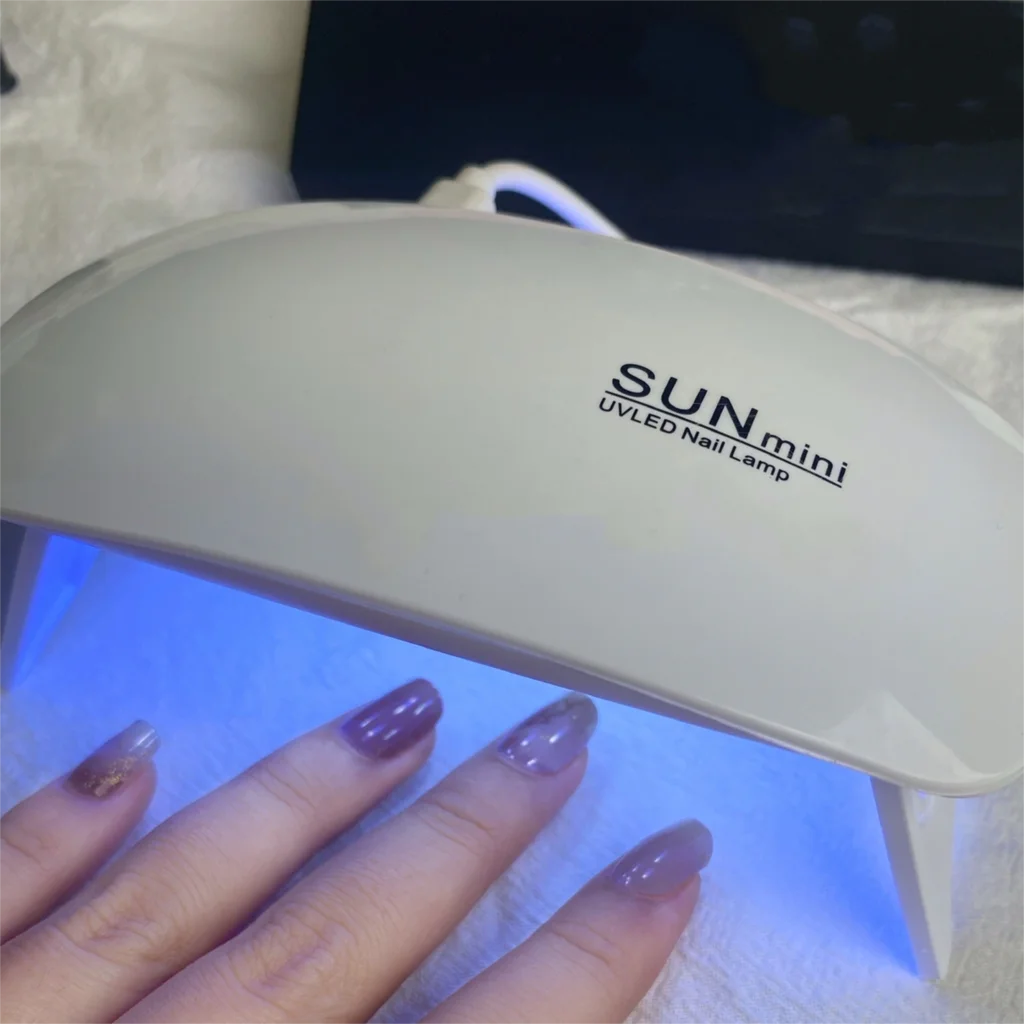 Stickers Ongles Gel Semi-Durci – Pose Facile, Résultat Salon