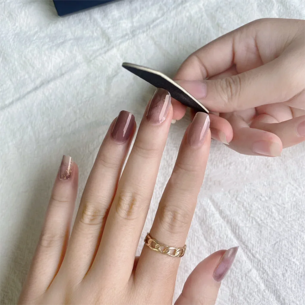 Stickers Ongles Gel Semi-Durci – Pose Facile, Résultat Salon