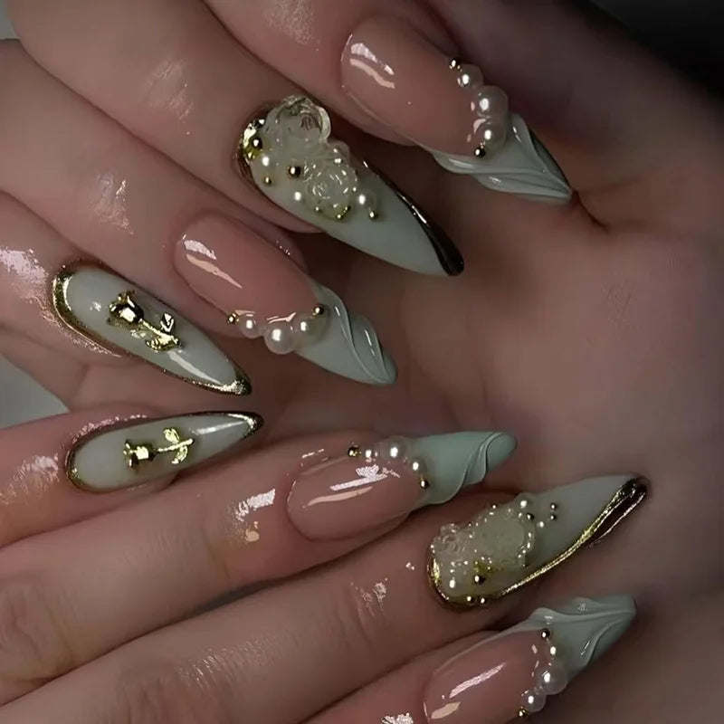 24 pièces ongles en 3D - couleurs multiples